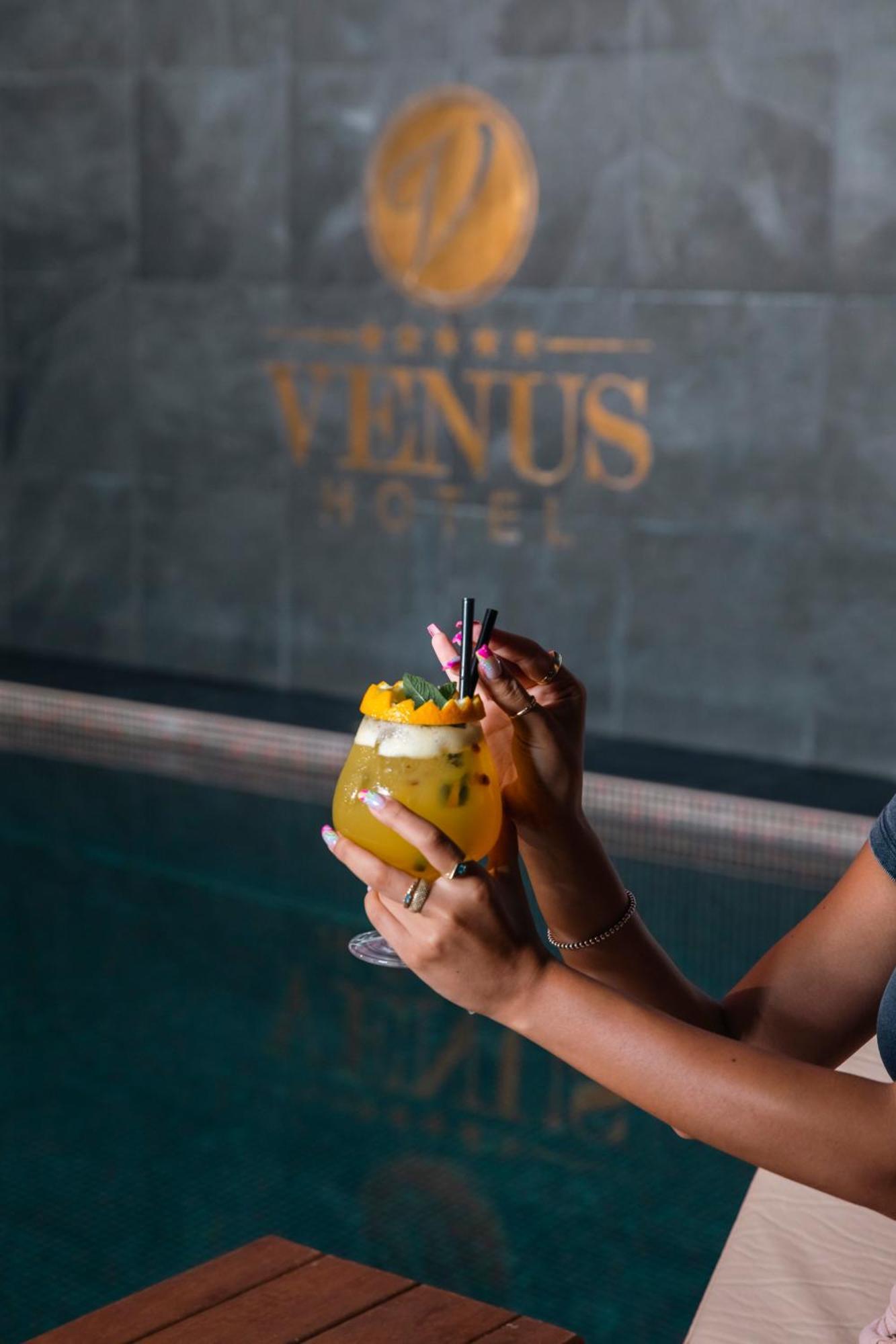 Venus Hotel Lipjan Exterior foto